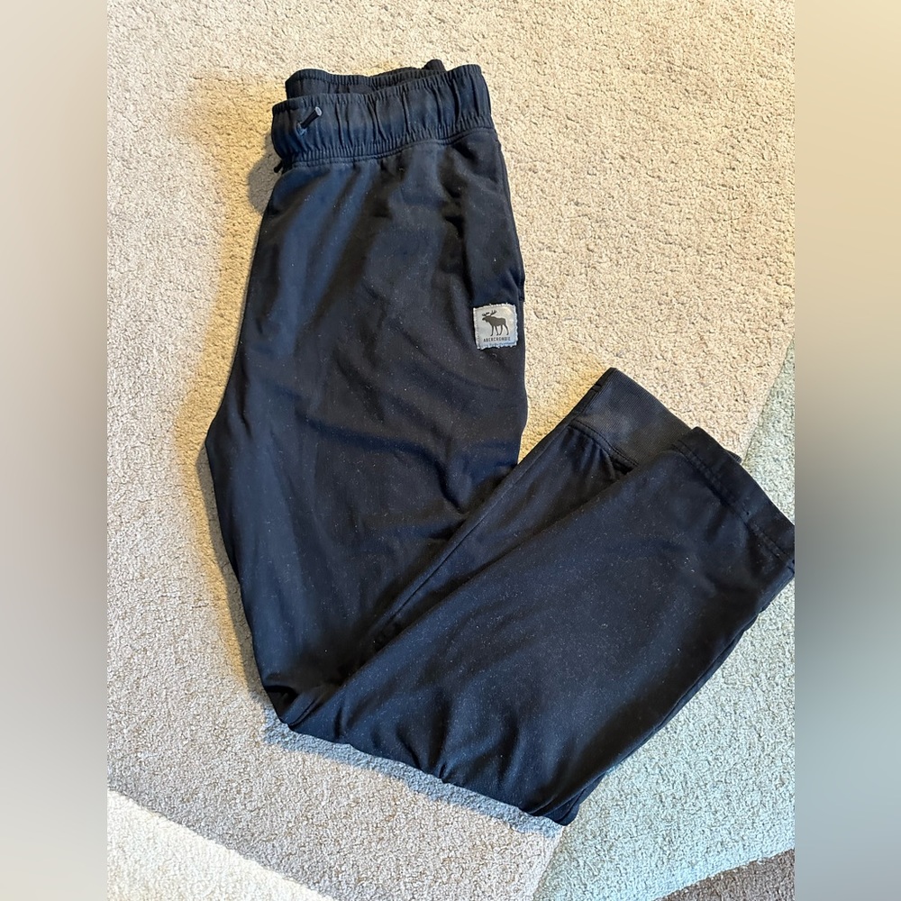 Abercrombie Joggers in Black Kids size 13/14